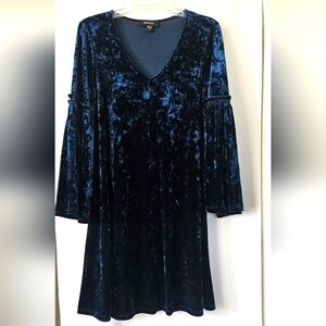 Karen Kane Crushed‎ Velvet Bell Sleeved Tunic Dress Size Medium